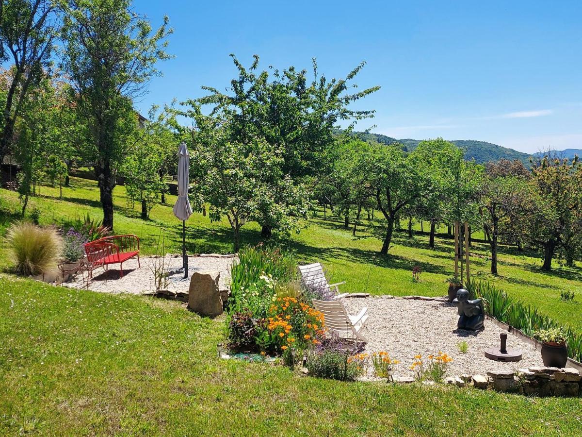 Apartamento Les Iris Villefranche-de-Rouergue Exterior foto